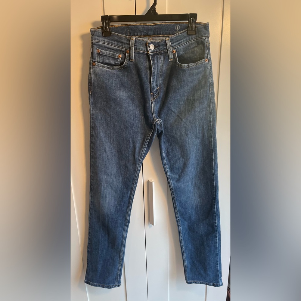Levi’s 502- Straight Leg Jeans